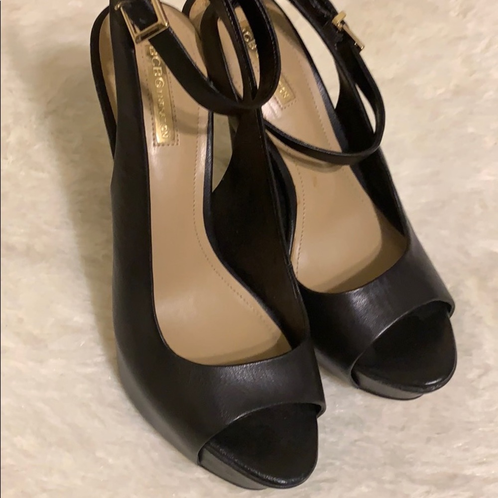 🌻BCBG SANDALS🌻 - Picture 2 of 3